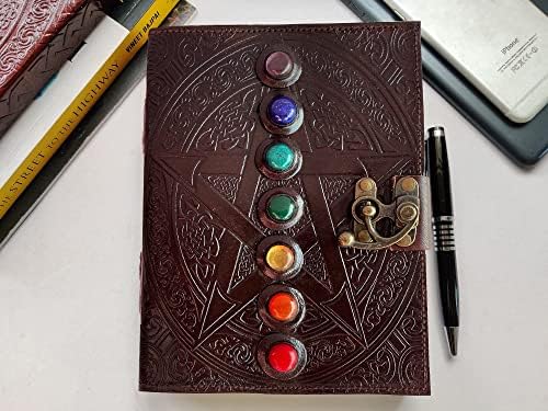 Jakra Chakra Journal: ביטול נעילת הקסם הפנימי שלך עם 7 אבנים Celtic Notebook | כתב העת Leather Bound, ספר